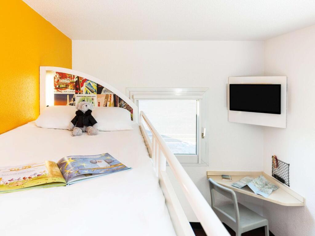 hotelF1 Amiens Est 12 rue des indes nires 80440 glisy Exterior foto