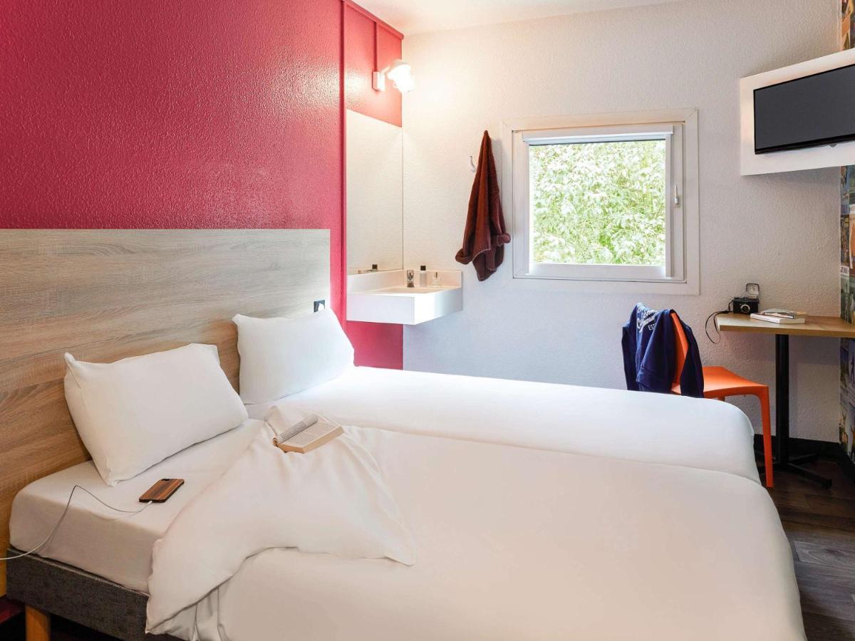 hotelF1 Amiens Est 12 rue des indes nires 80440 glisy Exterior foto